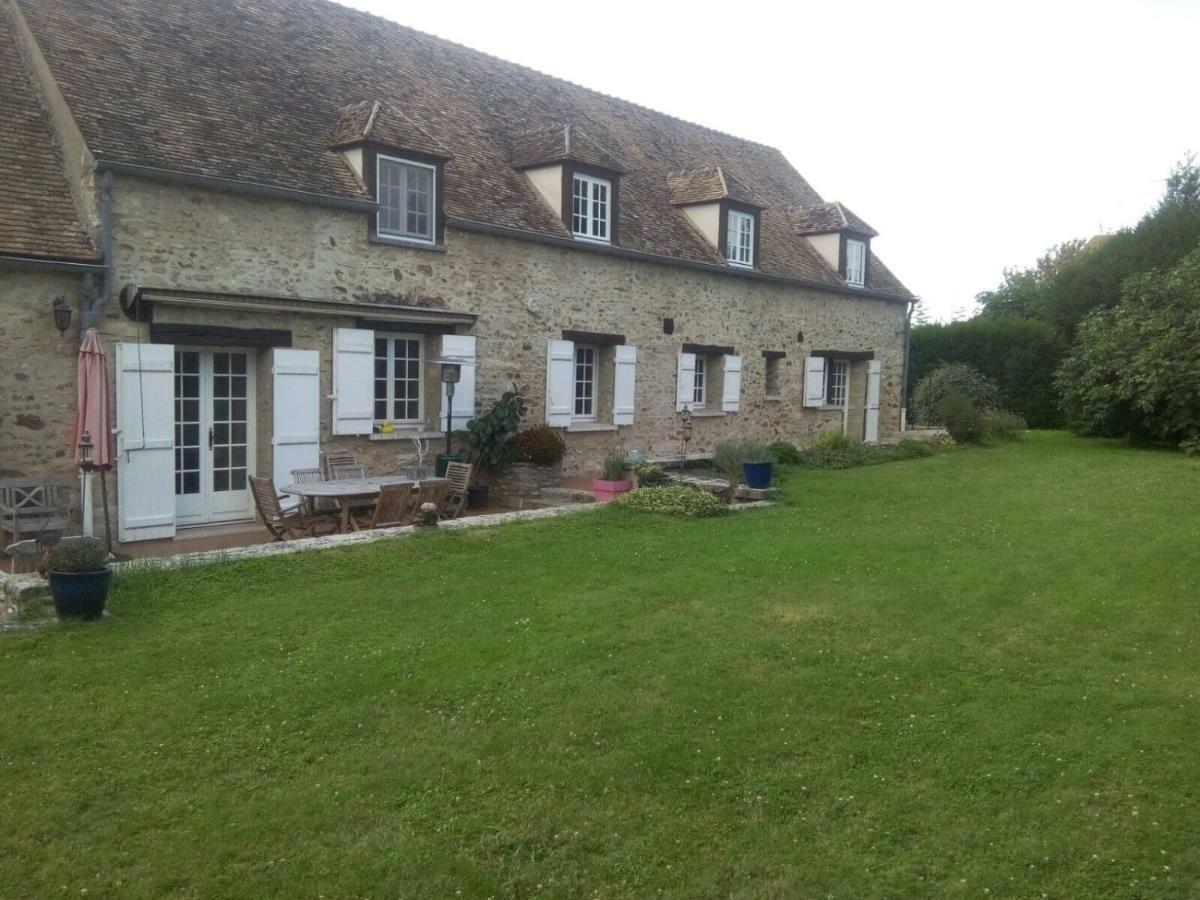 Domaine Des Trois Chateaux Apartamento Moisenay